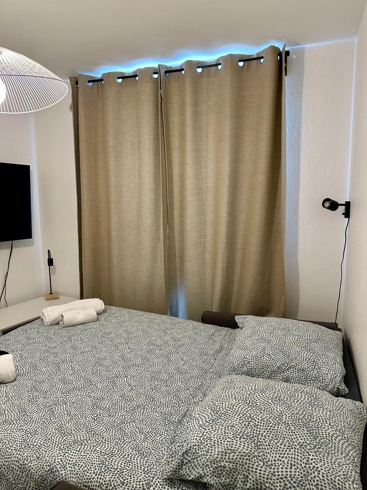 Appartamento Moderne Et Lumineux Asnières Esterno foto